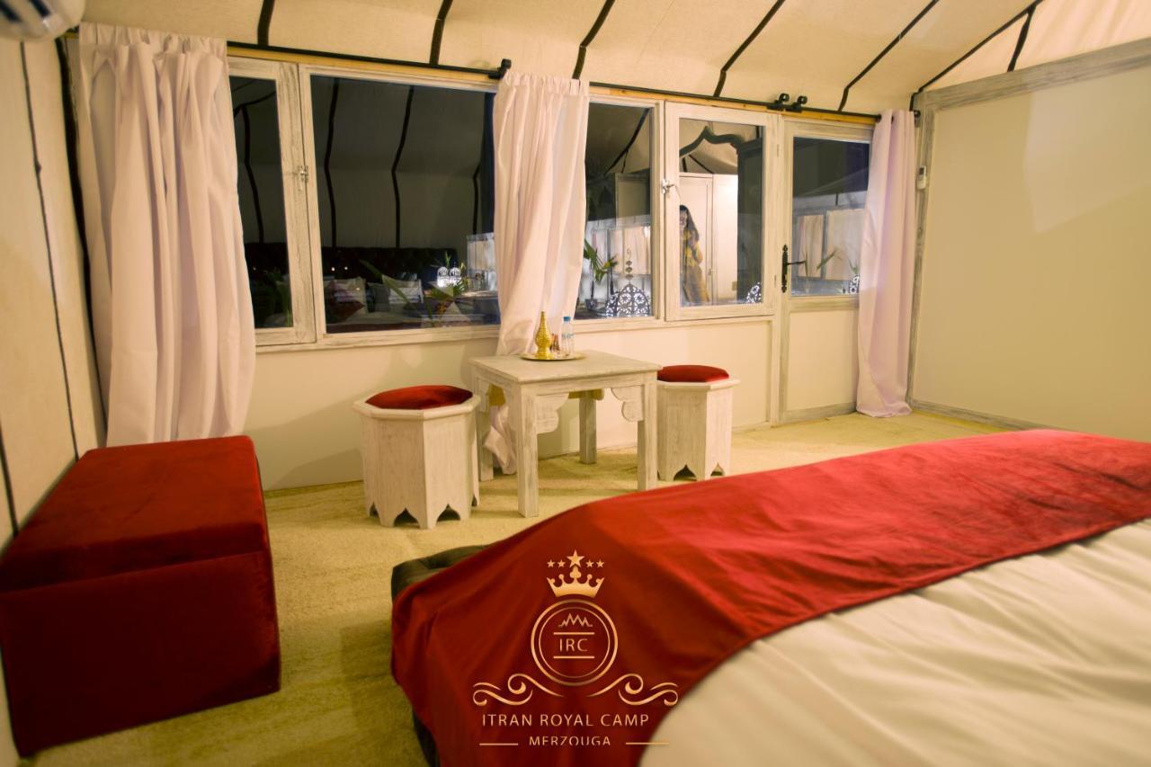 Отель Itran Royal Camp Мерзуга Экстерьер фото