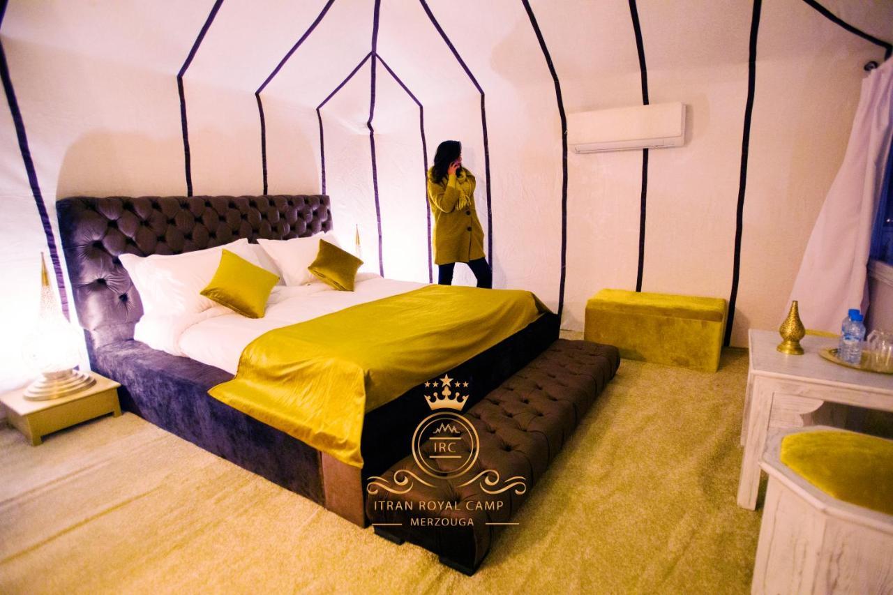 Отель Itran Royal Camp Мерзуга Экстерьер фото