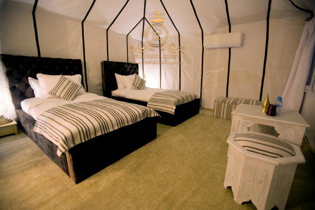 Отель Itran Royal Camp Мерзуга Экстерьер фото