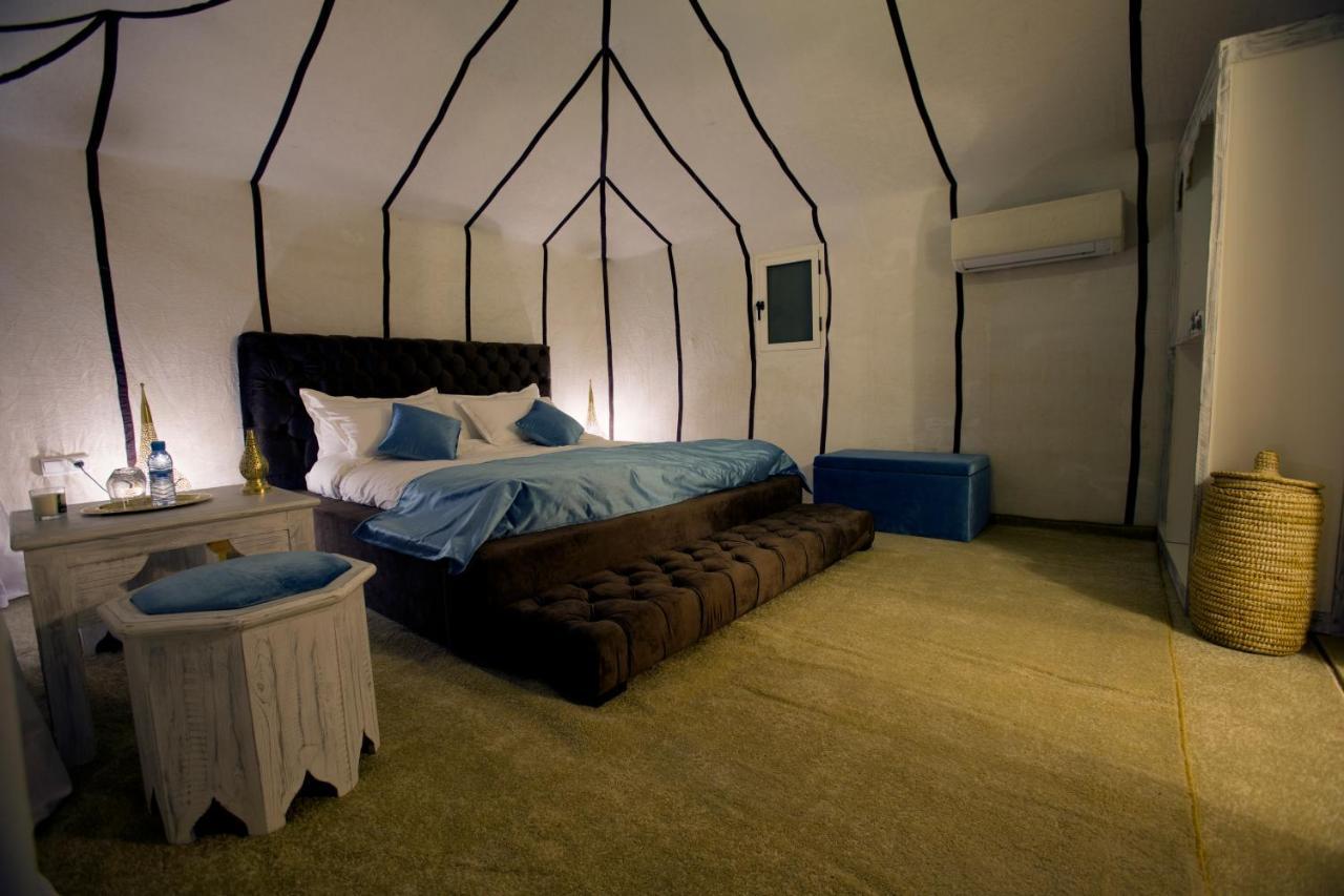 Отель Itran Royal Camp Мерзуга Экстерьер фото